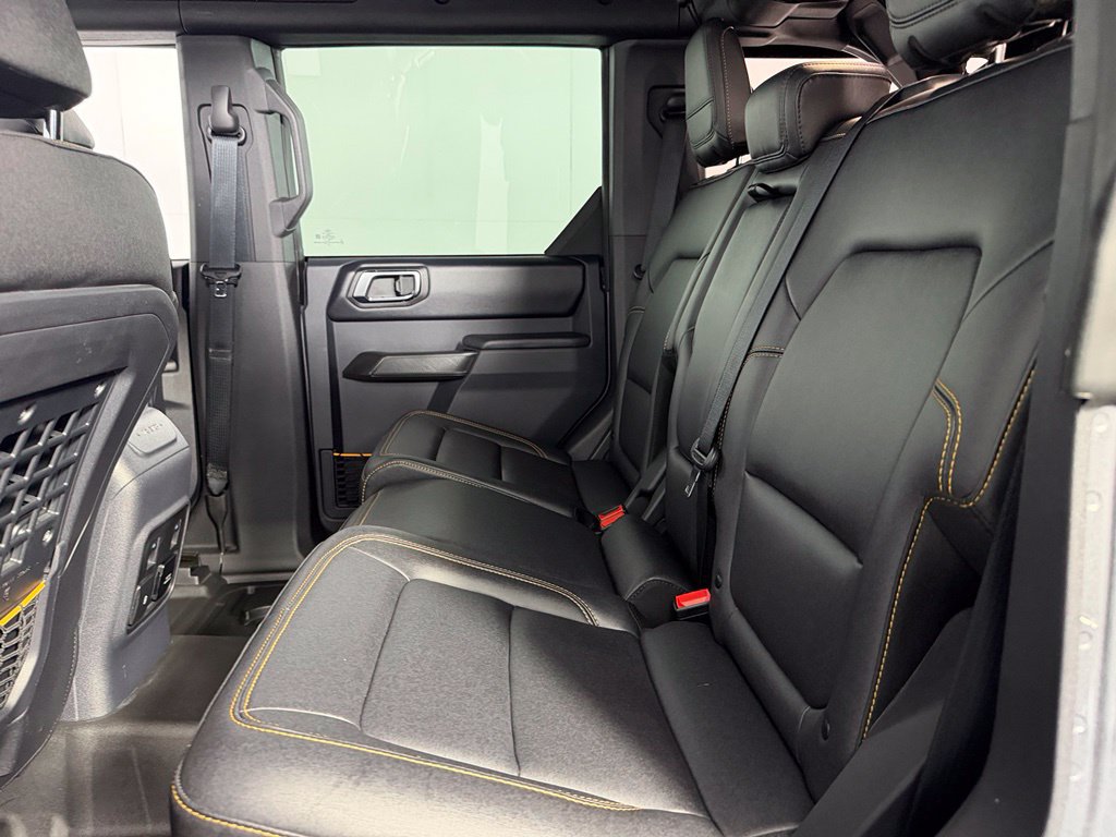 Used 2024 Ford Bronco Badlands AWD/4WD image 28