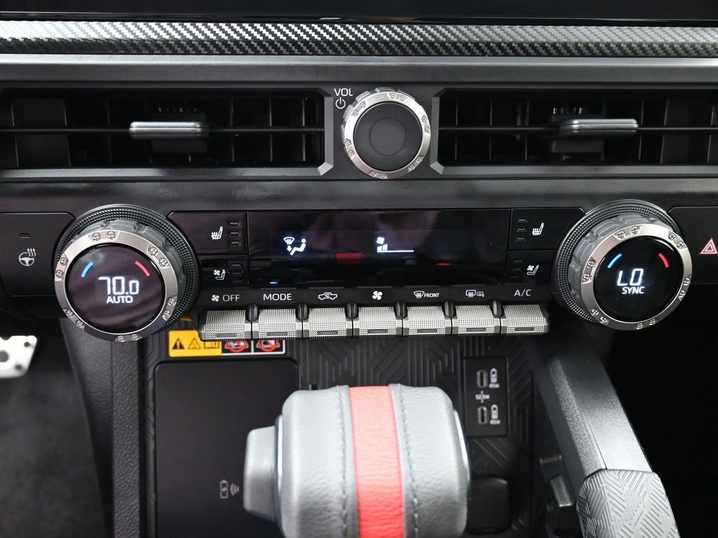 Certified 2025 Toyota Tacoma TRD Pro image 26