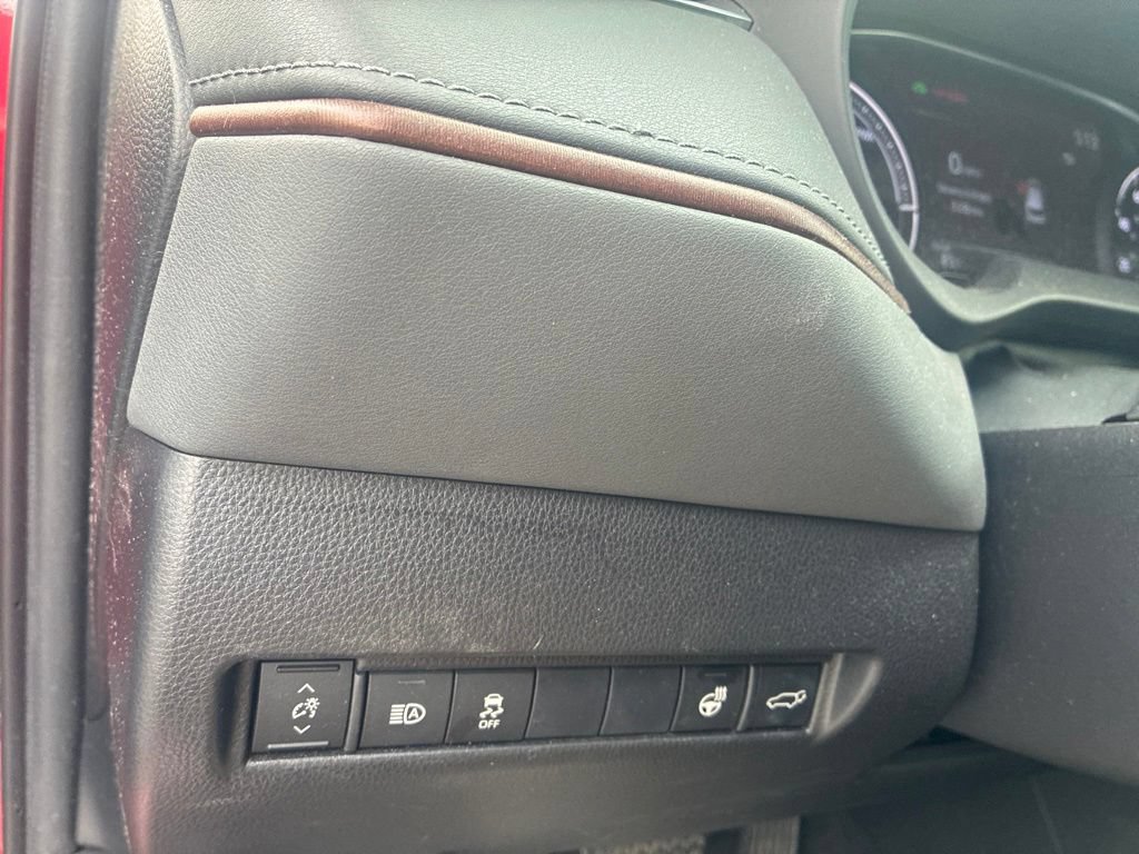 Used 2021 Toyota Venza XLE w/ Softex Package AWD/4WD image 13