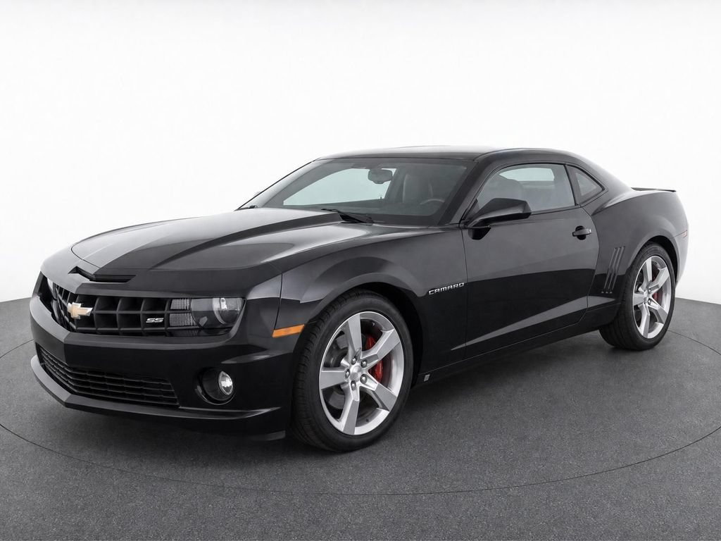 Used 2010 Chevrolet Camaro SS RWD image 19
