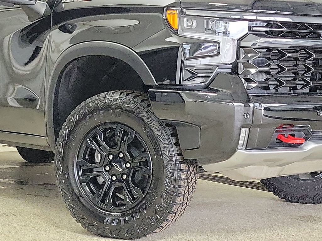 Certified 2026 Chevrolet Silverado 1500 ZR2 image 3