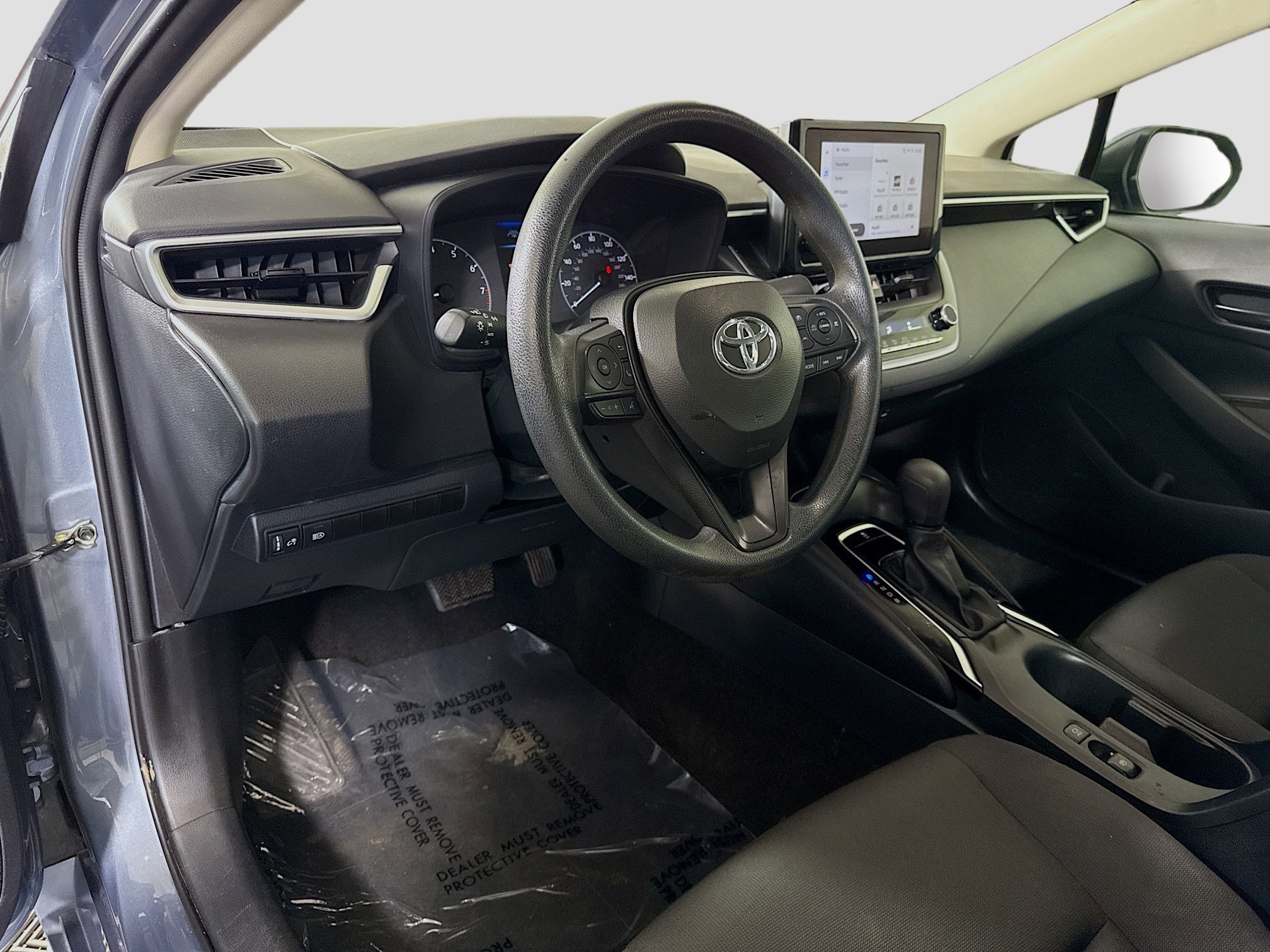 Used 2024 Toyota Corolla LE image 22