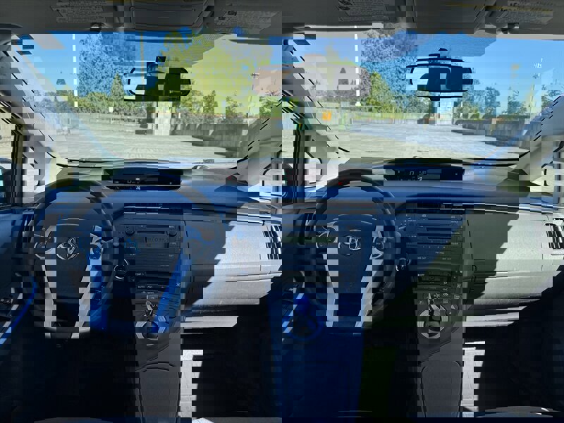 Used 2011 Toyota Prius Two image 16