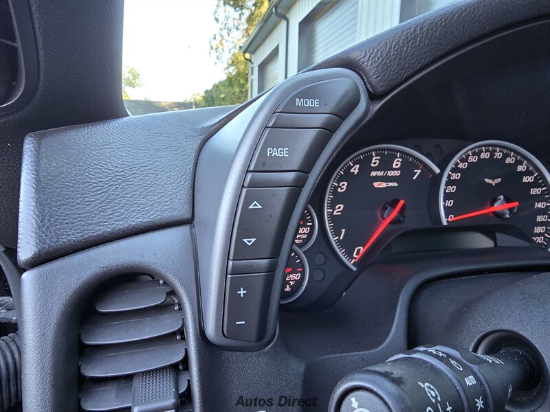 Used 2006 Chevrolet Corvette Z06 w/ Preferred Equipment Group RWD image 30