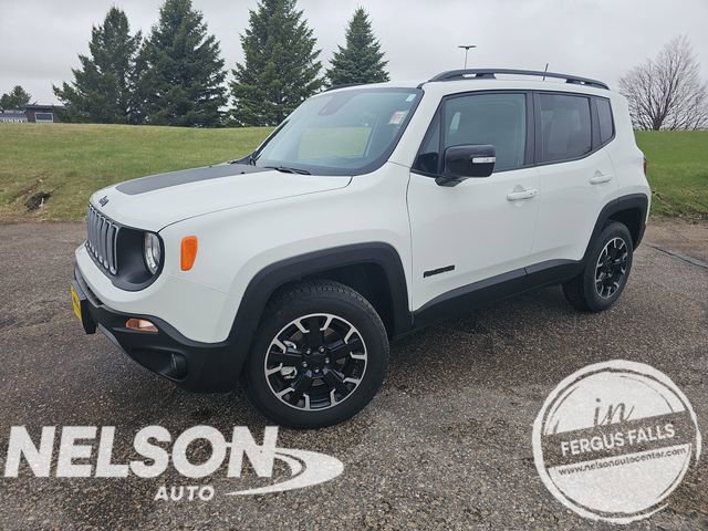 Used 2023 Jeep Renegade Latitude AWD/4WD image 1