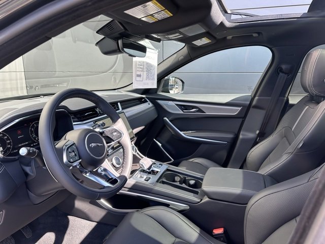 New 2026 Jaguar F-PACE R-Dynamic S image 24