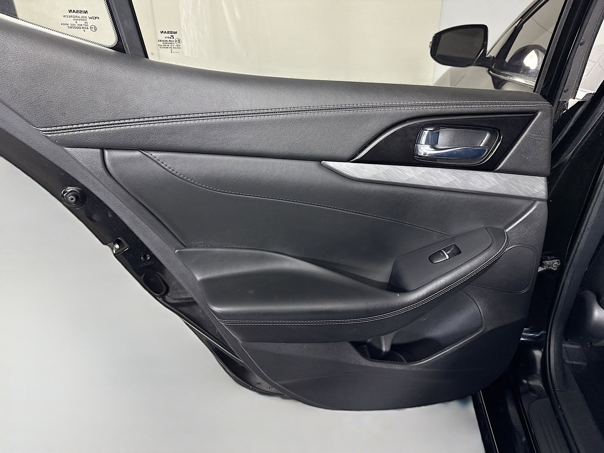 Used 2018 Nissan Maxima 3.5 SV image 26