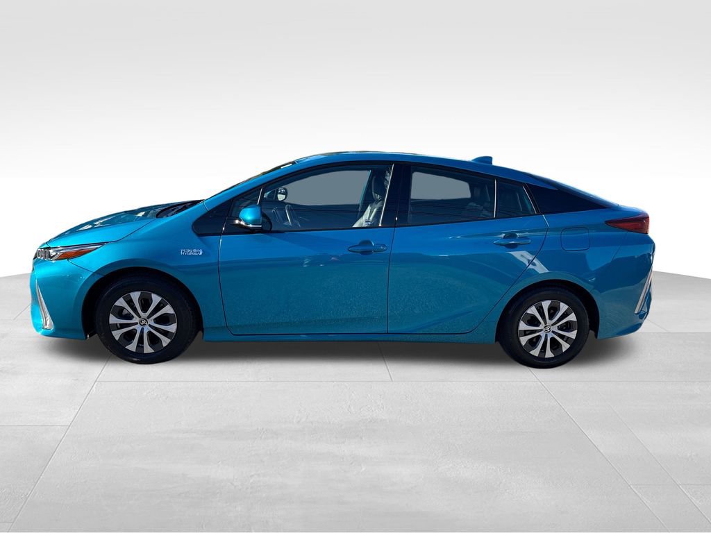 Used 2020 Toyota Prius Prime XLE video 2