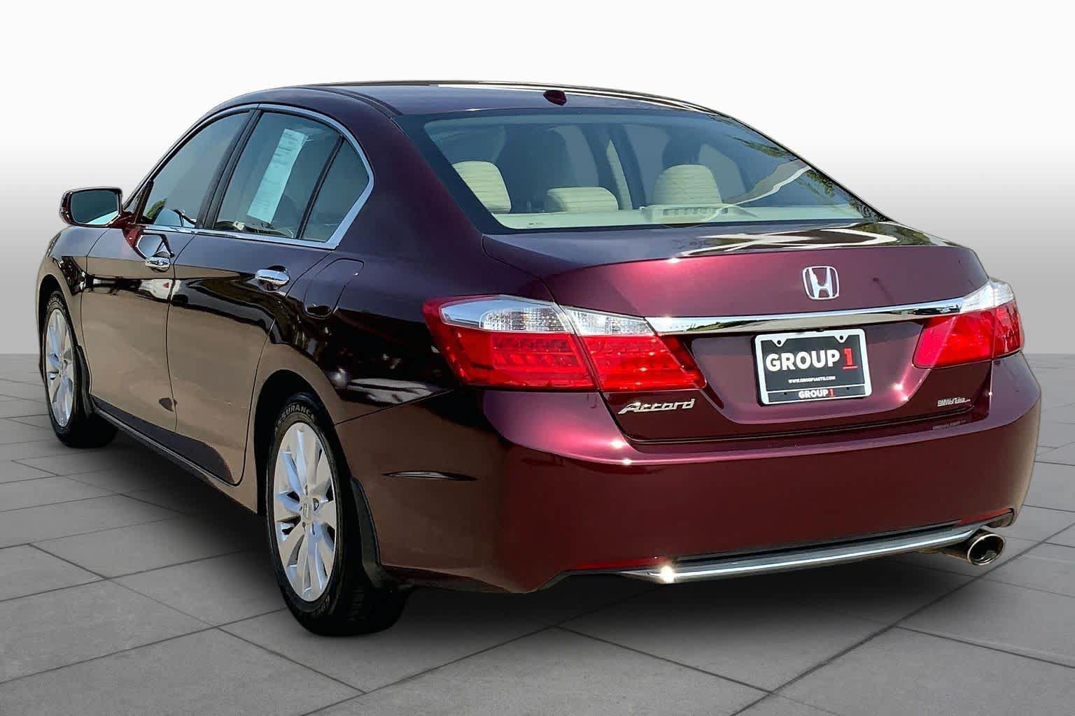 Used 2015 Honda Accord EX-L image 11