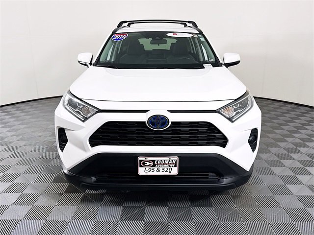 Used 2020 Toyota RAV4 XLE w/ Carpet Mat Package image 2