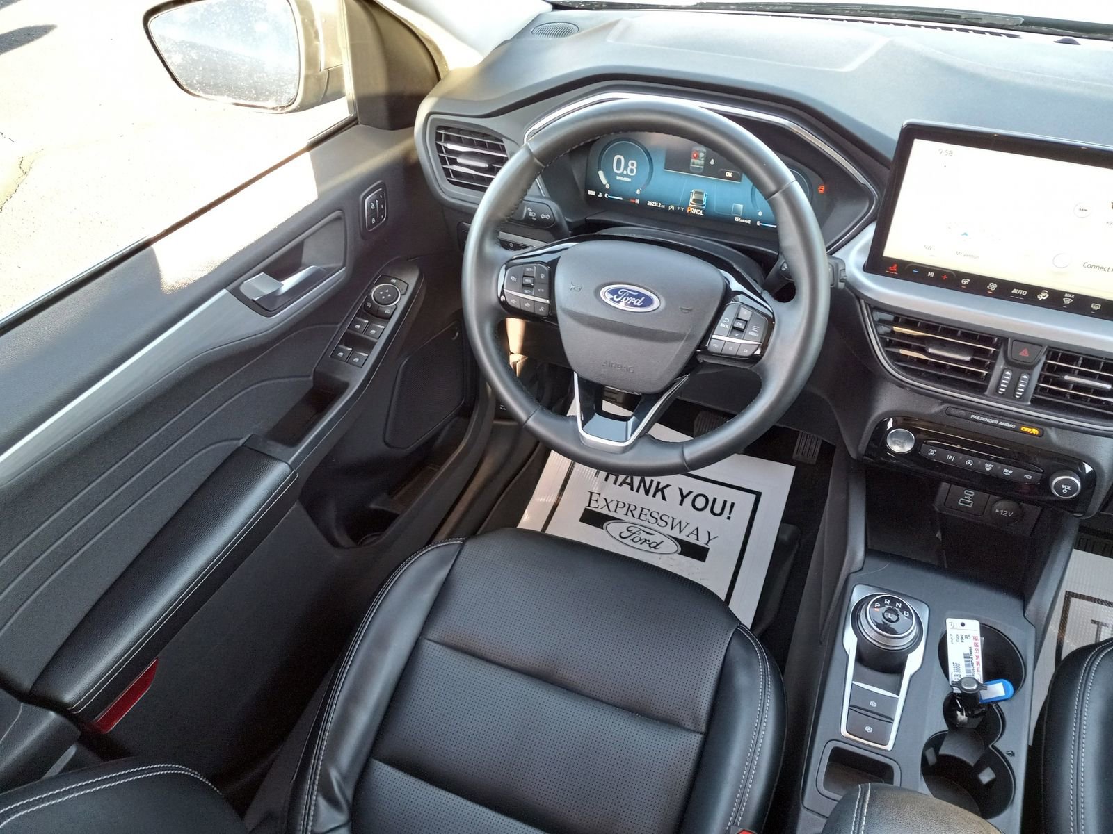 Used 2023 Ford Escape Platinum image 14