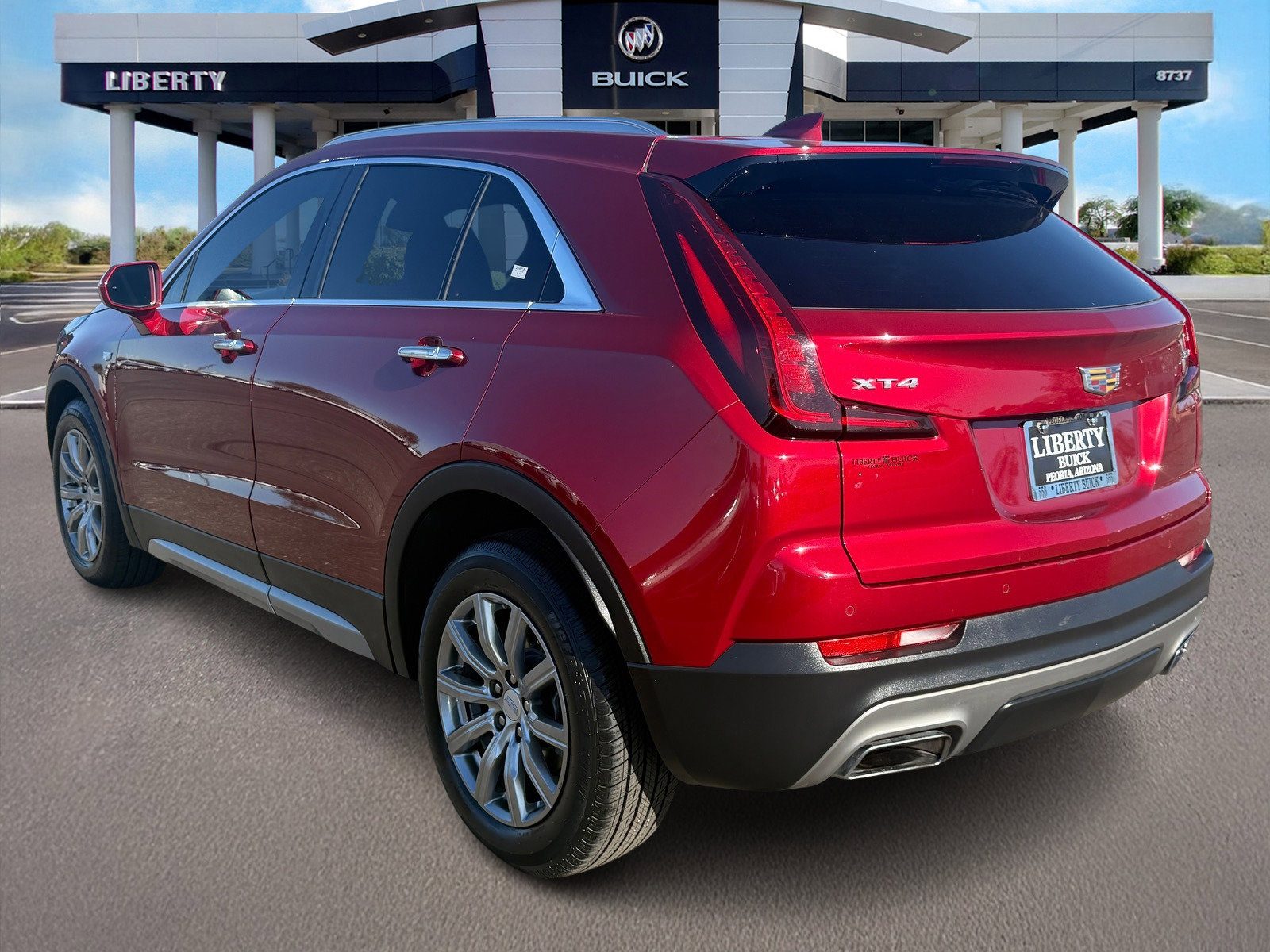 Used 2020 Cadillac XT4 Premium Luxury w/ Driver Awareness Package image 6