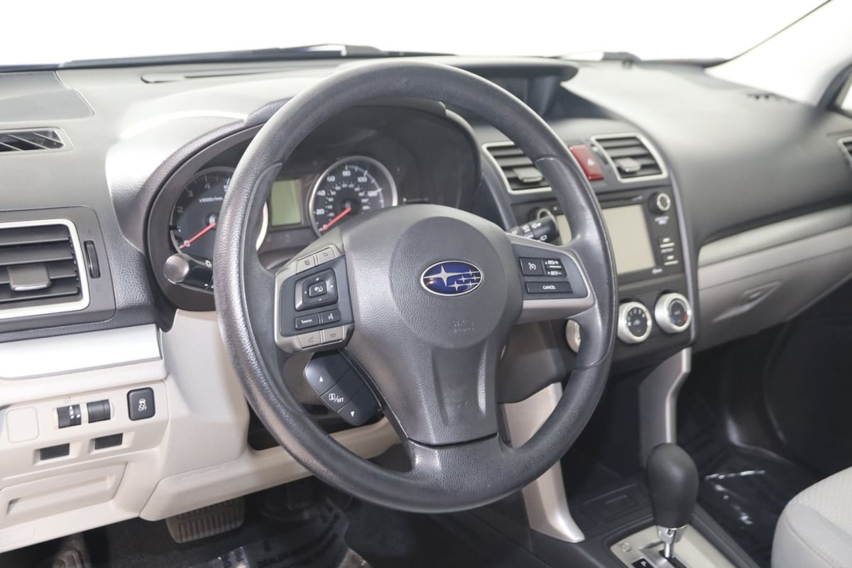 Used 2016 Subaru Forester 2.5i w/ Alloy Wheel Package AWD/4WD image 6