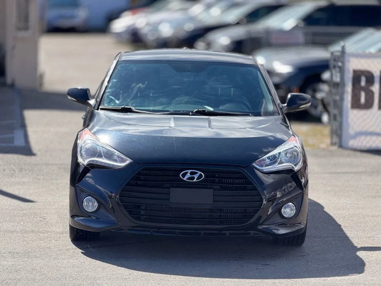 Used 2015 Hyundai Veloster Turbo FWD image 5