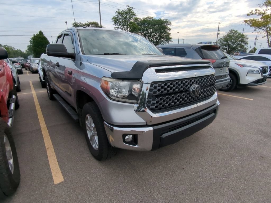 Used 2019 Toyota Tundra SR5 w/ SR5 Upgrade Package AWD/4WD image 3