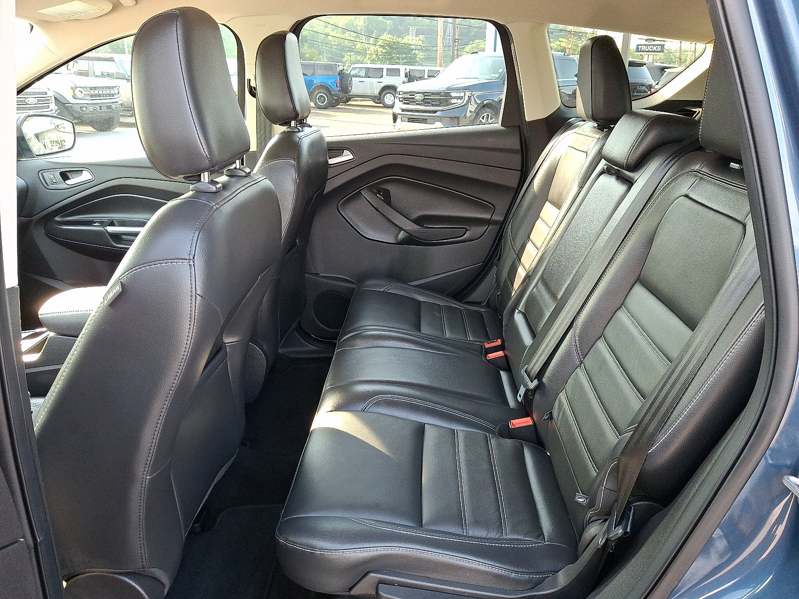 Used 2018 Ford Escape SEL FWD image 10