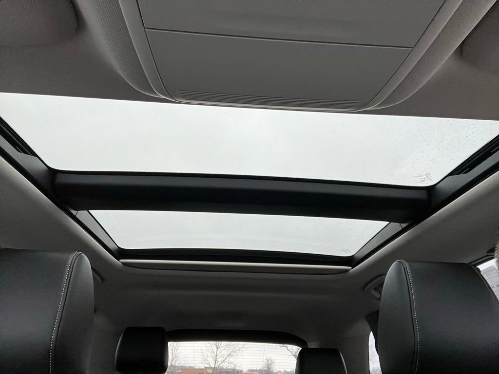 Used 2025 MAZDA CX-70 Plug-In Hybrid w/ Premium Pkg image 21