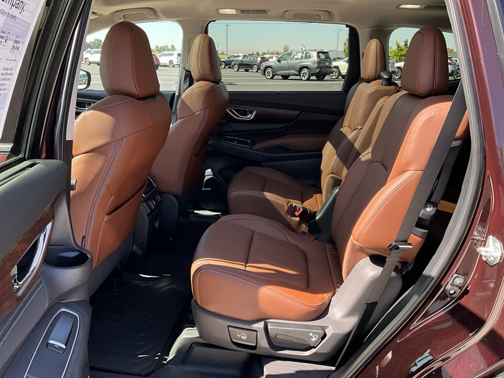 New 2025 Subaru Ascent Touring image 9
