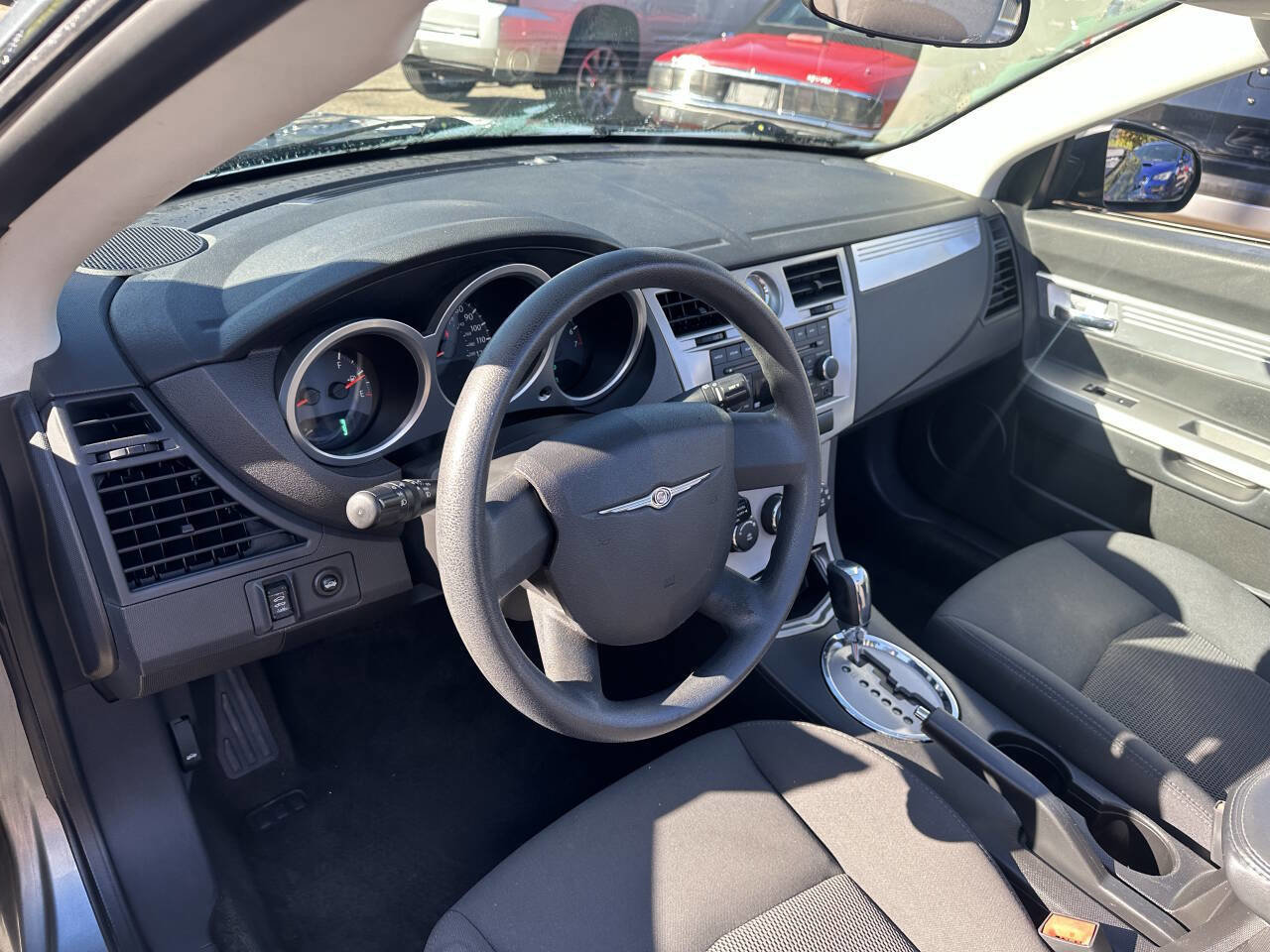 Used 2010 Chrysler Sebring Touring image 15