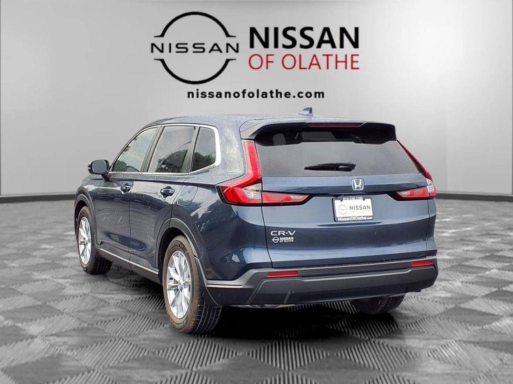 Used 2024 Honda CR-V EX image 3