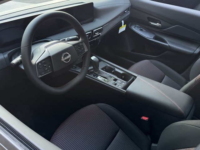 New 2026 Nissan Sentra SR w/ Floor Mat Package FWD image 23