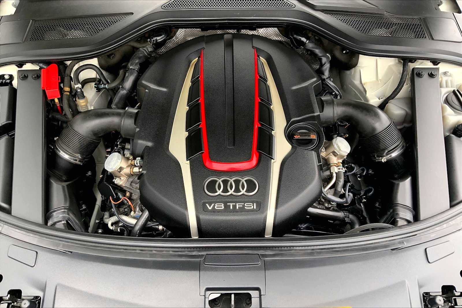 Used 2013 Audi S8 w/ Full Leather Pkg image 31