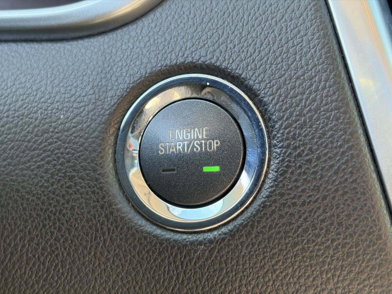 Used 2013 Cadillac SRX Performance AWD/4WD image 22
