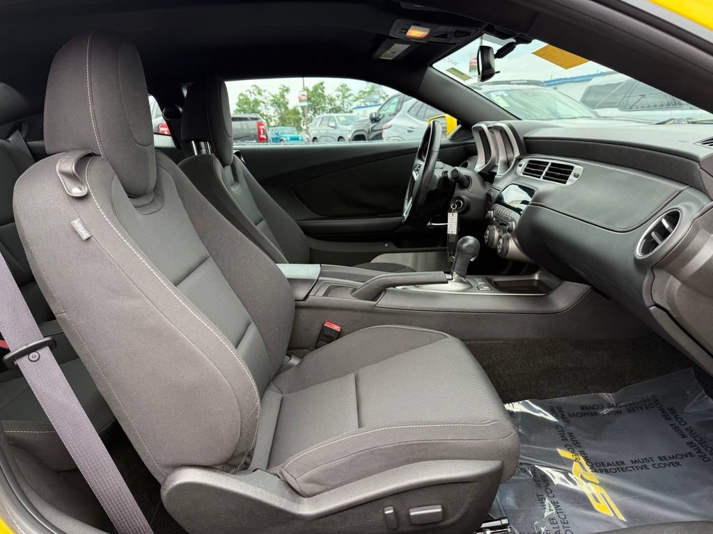Used 2012 Chevrolet Camaro LT w/ RS Package RWD image 8