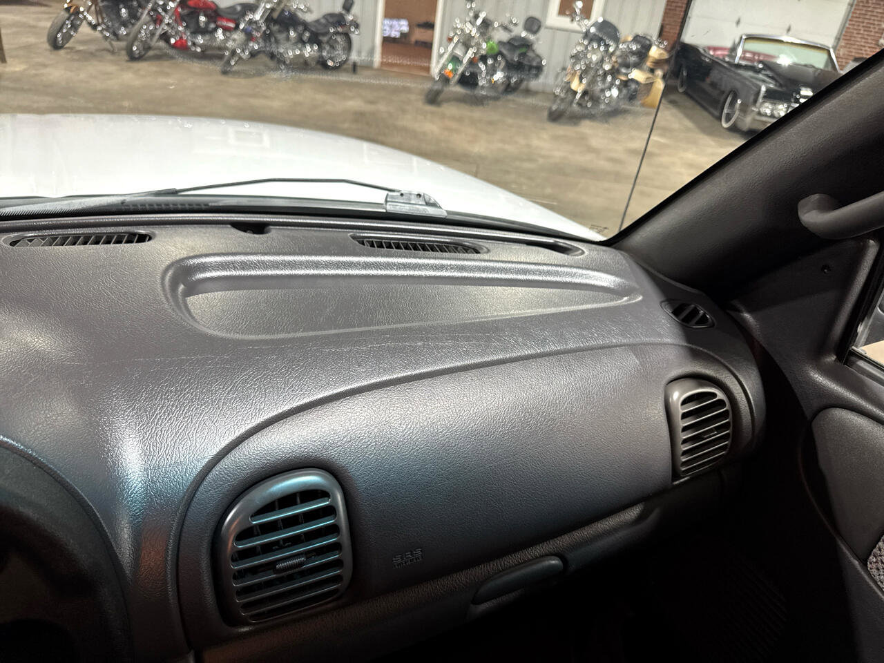 Used 2001 Dodge Ram 1500 Truck ST image 43