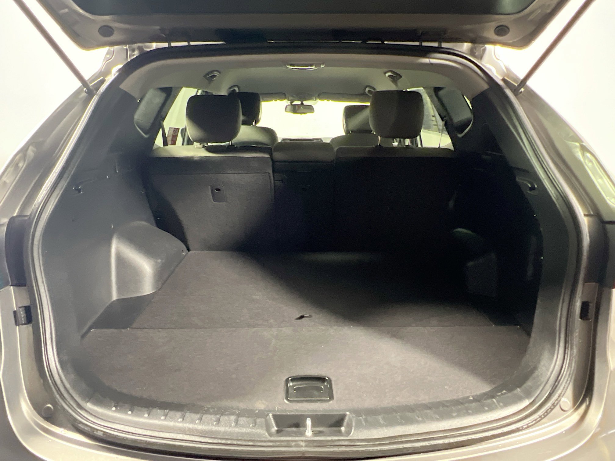 Used 2017 Hyundai Santa Fe Sport FWD image 33