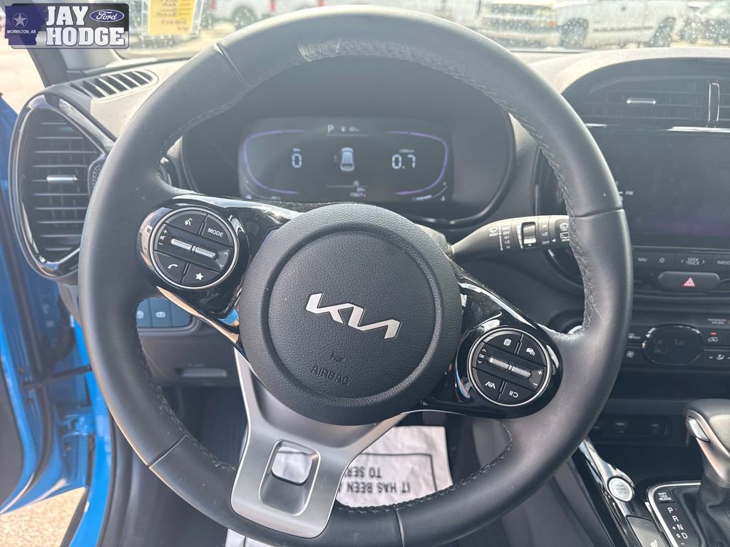 Used 2025 Kia Soul EX FWD image 26