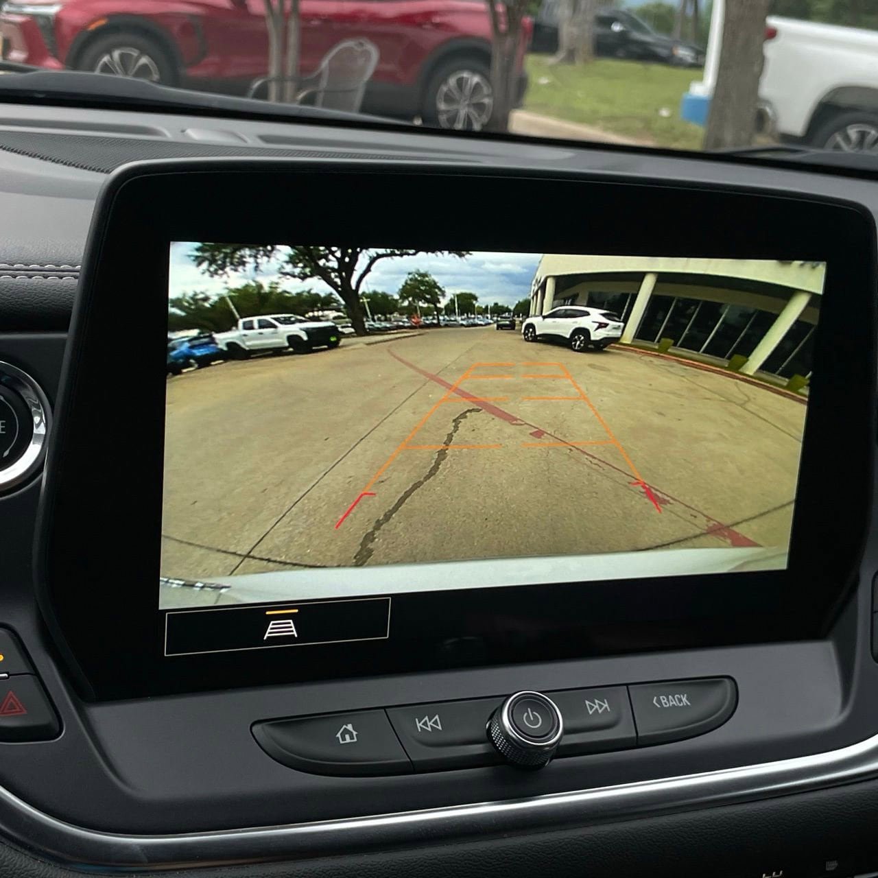 Used 2024 Chevrolet Blazer LT w/ Convenience Package FWD image 18