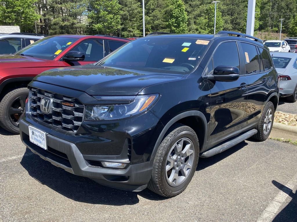 Used 2023 Honda Passport TrailSport image 1
