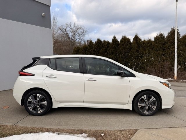 Used 2021 Nissan Leaf SL Plus image 2
