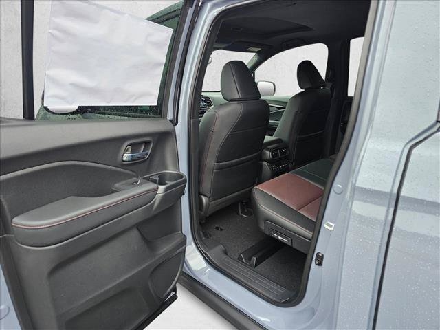 New 2026 Honda Ridgeline Black Edition image 11