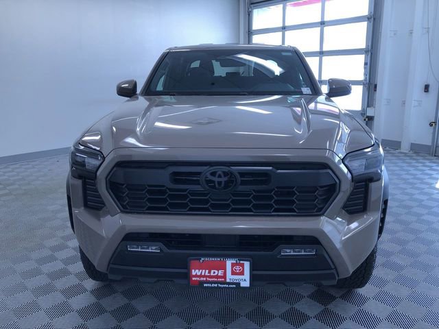 New 2026 Toyota Tacoma TRD Off-Road AWD/4WD image 8