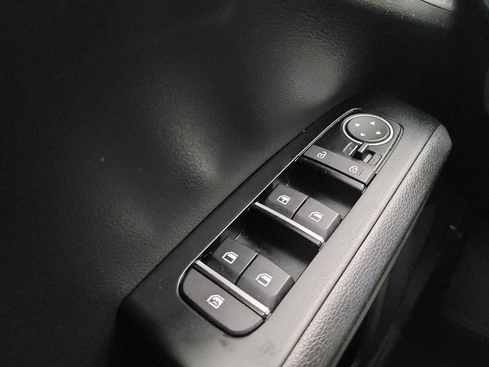 Used 2024 Kia Soul LX w/ Option Group 015 image 27