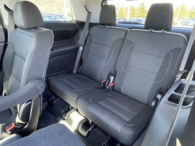 Certified 2023 GMC Acadia SLE w/ Driver Convenience Package image 35