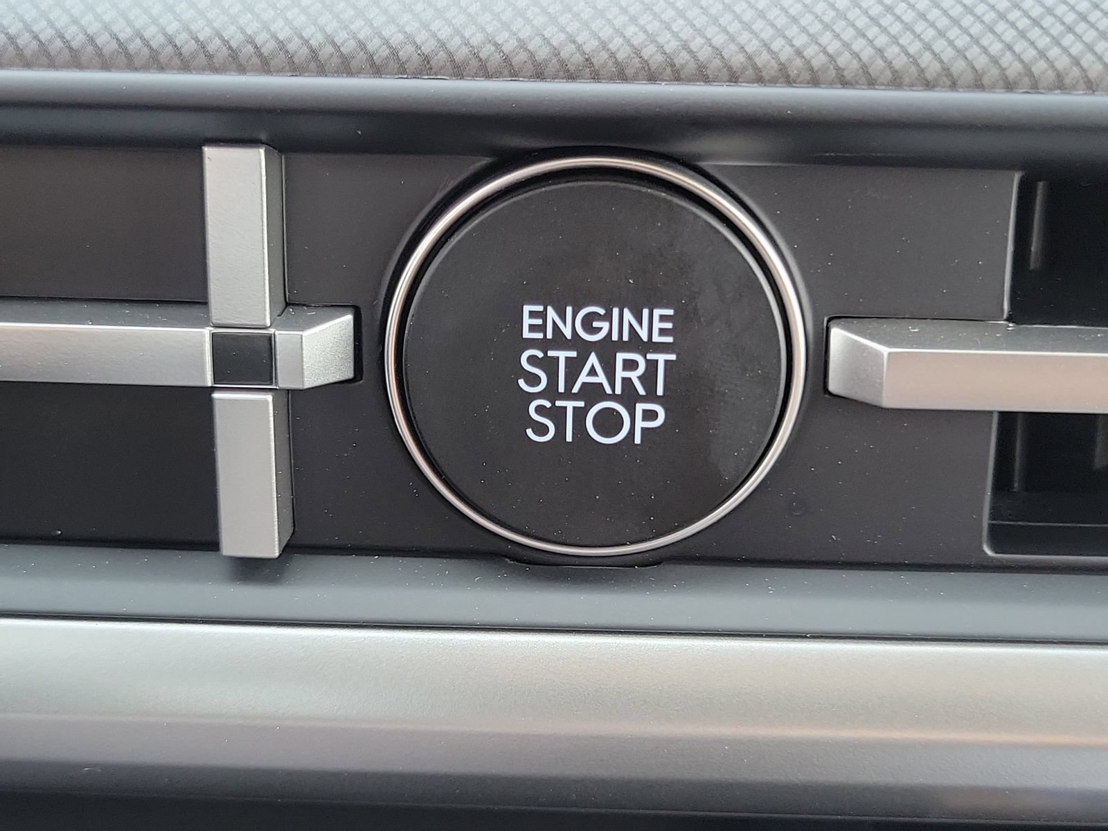 New 2026 Hyundai Santa Fe XRT AWD/4WD image 12