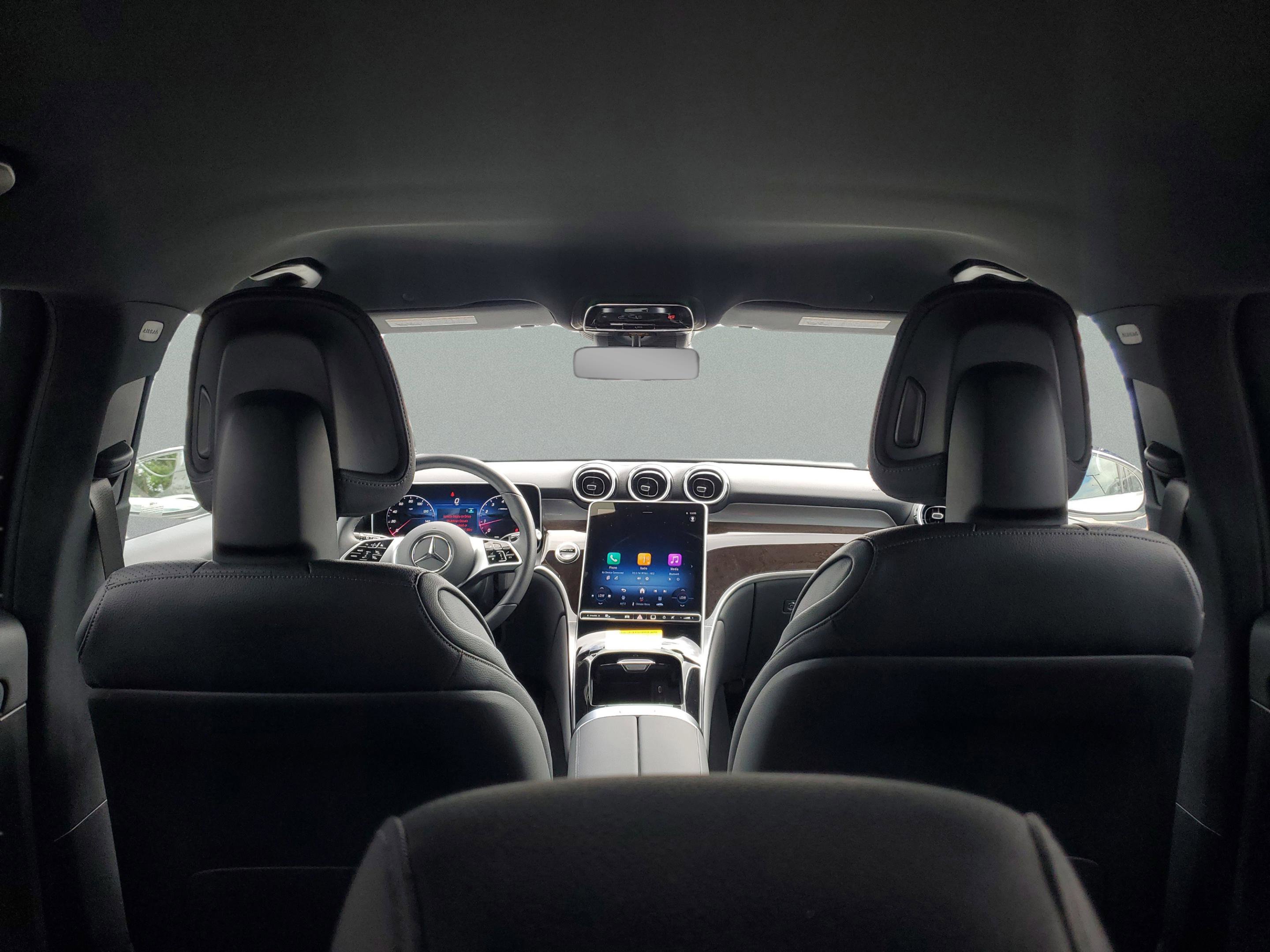 Certified 2025 Mercedes-Benz GLC 300 image 8