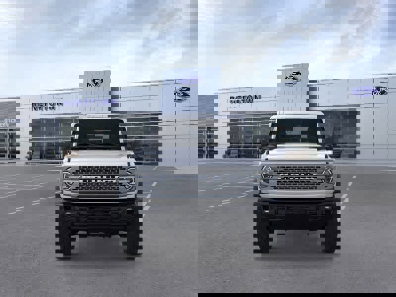 New 2025 Ford Bronco Badlands image 6
