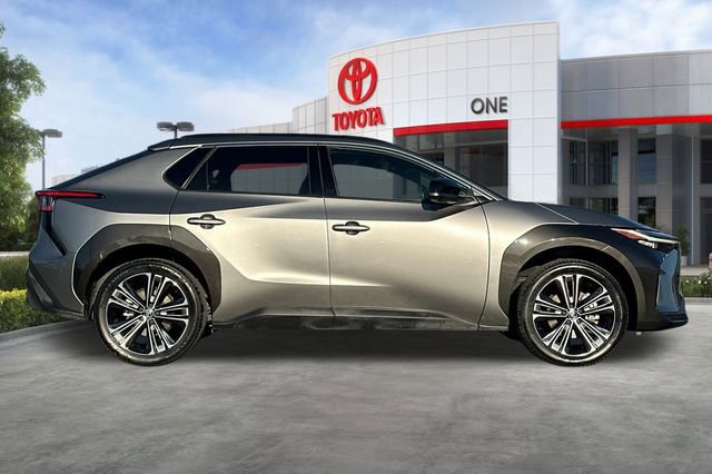 Certified 2023 Toyota bZ4X Limited image 3