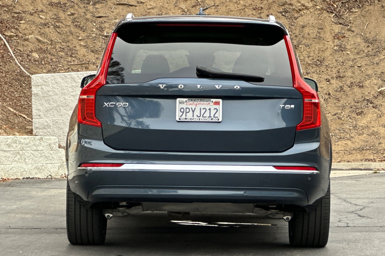 Used 2025 Volvo XC90 T8 Plus AWD/4WD image 5