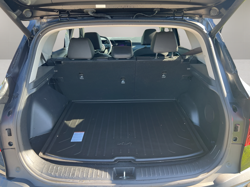 Used 2024 Kia Seltos SX w/ SX Sunroof Package AWD/4WD image 10