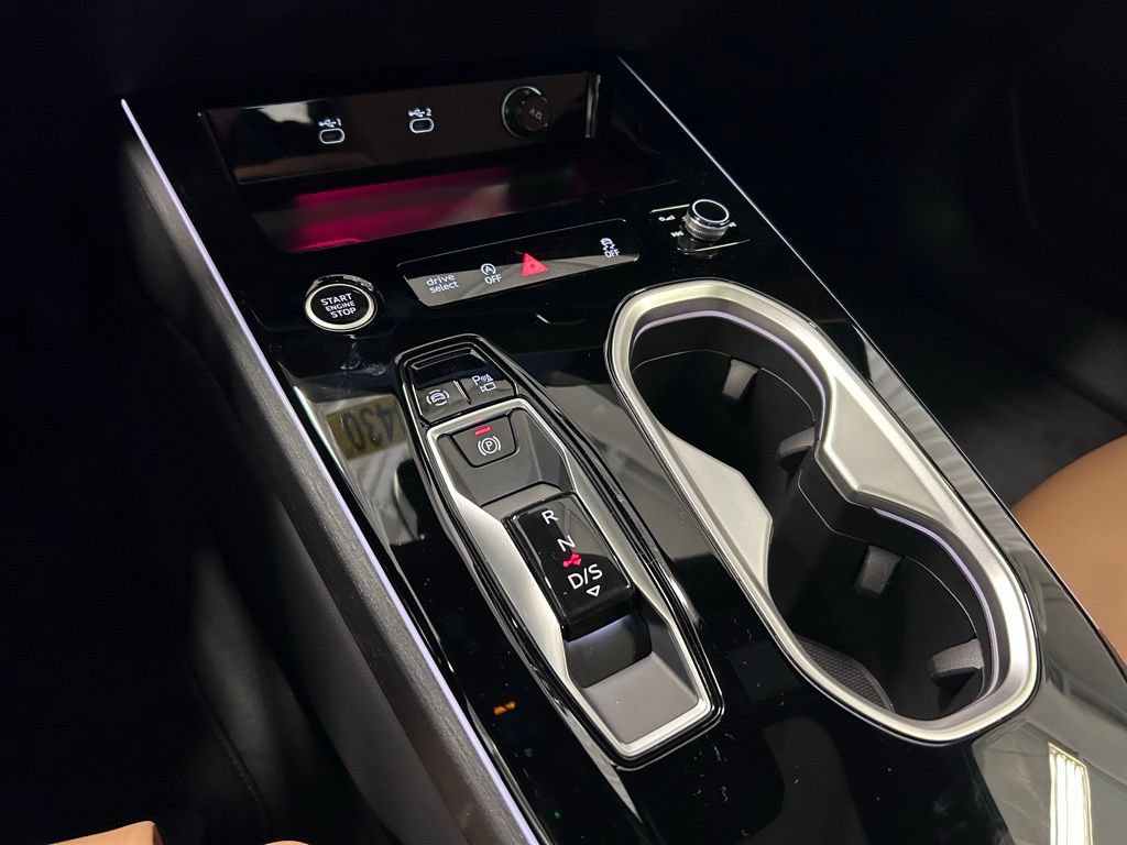 New 2026 Audi A6 Premium Plus AWD/4WD image 16