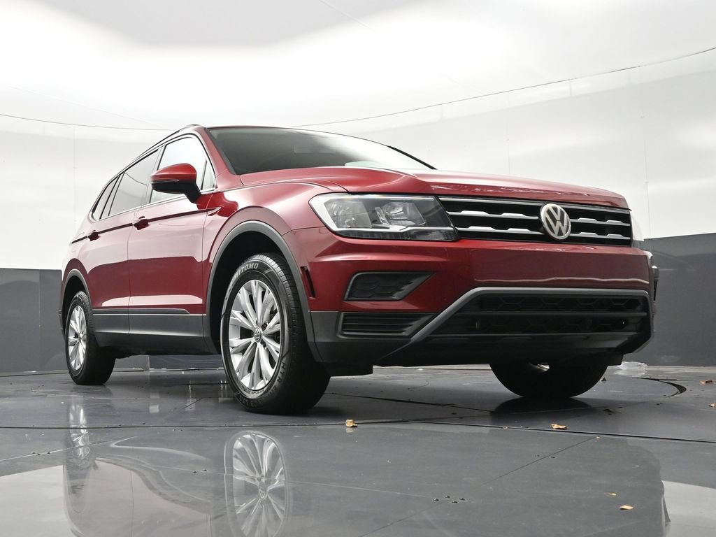 Used 2019 Volkswagen Tiguan SE w/ Panoramic Sunroof Package FWD image 29