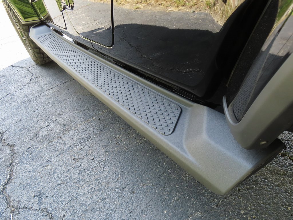 New 2025 Jeep Gladiator High Tide image 17