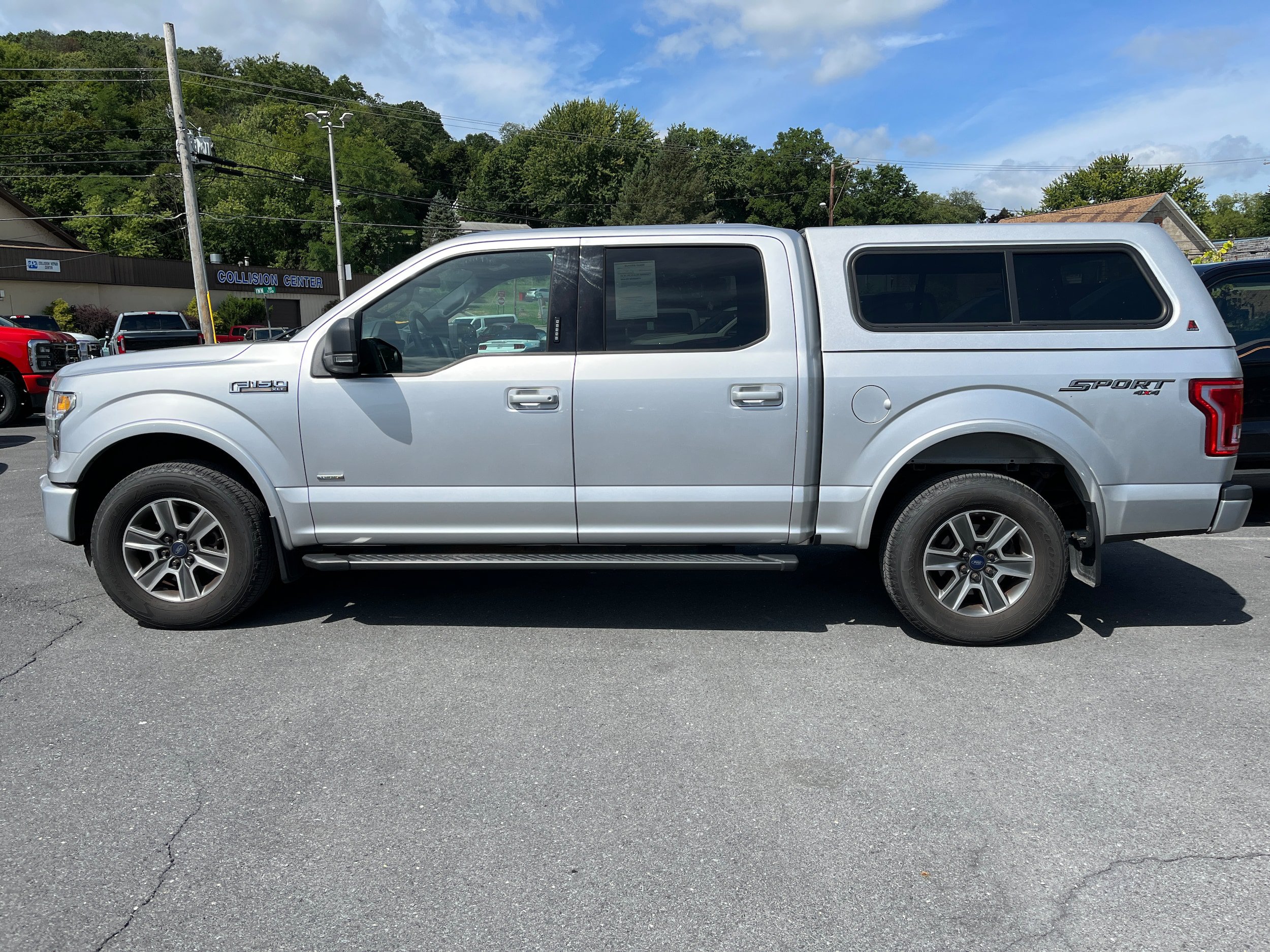 Used 2016 Ford F150 XLT w/ Equipment Group 302A Luxury AWD/4WD image 16