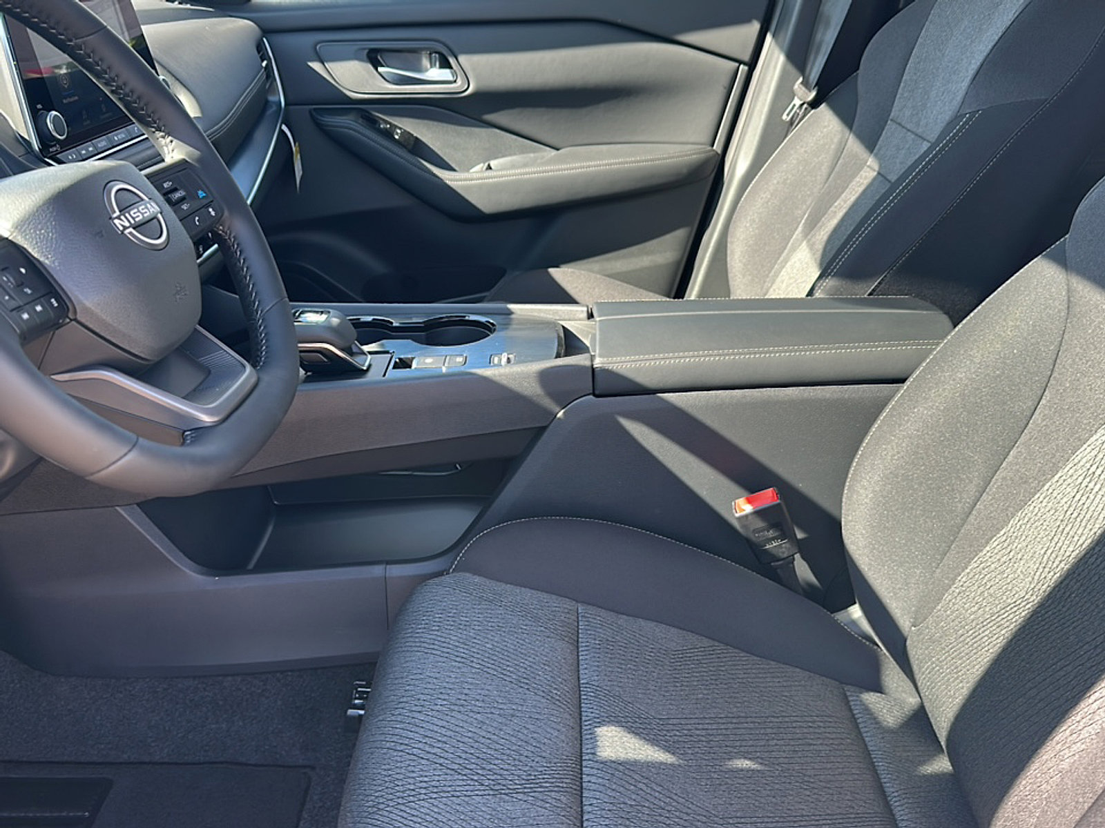 New 2026 Nissan Rogue SV w/ Cold Weather Package image 10