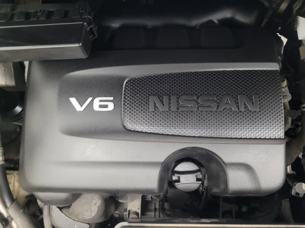 Used 2017 Nissan Pathfinder SL image 30